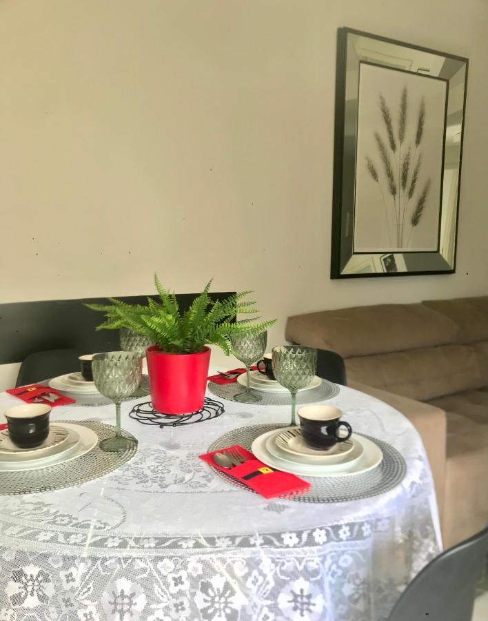 Aconchegante Apto: Novo e Funcional para 2-4 Pessoas Montes Claros Exterior photo